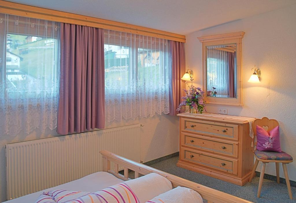 Gaestehaus Resi แยร์สเซินส์ ภายนอก รูปภาพ